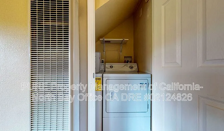 8045 Beverly Dr #12 — Photo 6