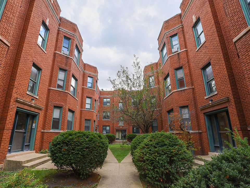 1st image of 849 W Cornelia Ave APT 2N