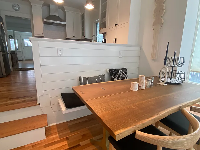 Kitchen table with bult-in bench seating