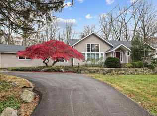 28 Cradle Rock Rd, Pound Ridge, NY 10576