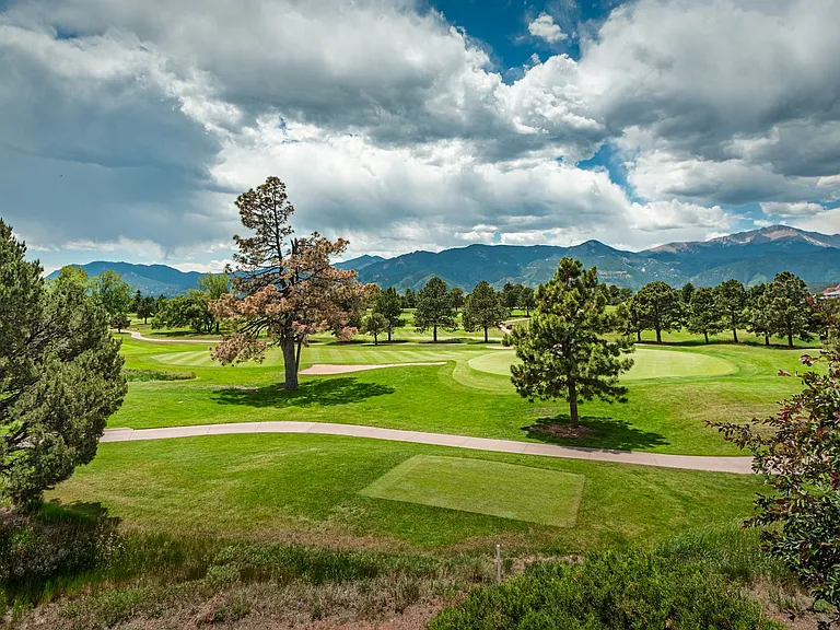 3570 Camels Ridge Ln — Photo 9