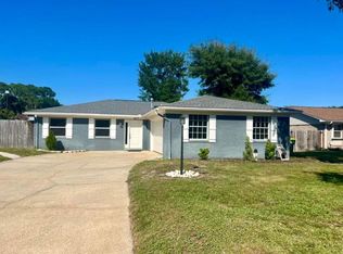1817 Rattan Palm Dr, Niceville, FL 32578