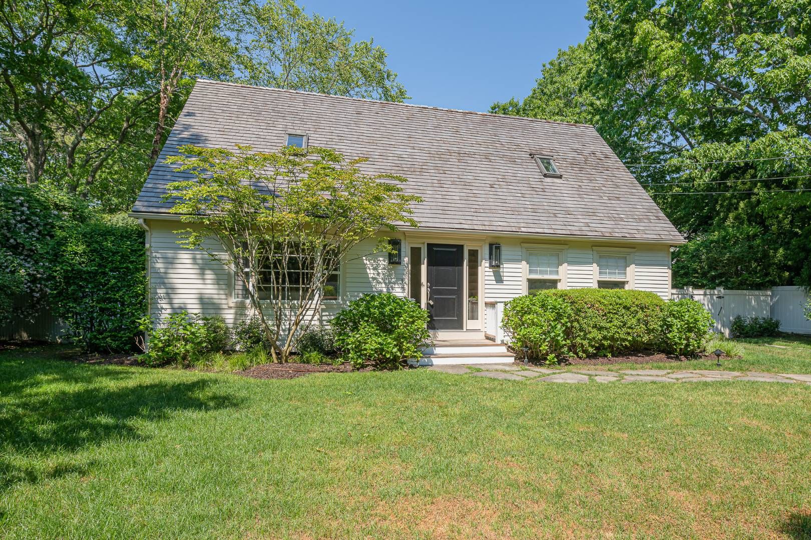 97 Wainscott NW Rd, Wainscott, NY 11975 Out East