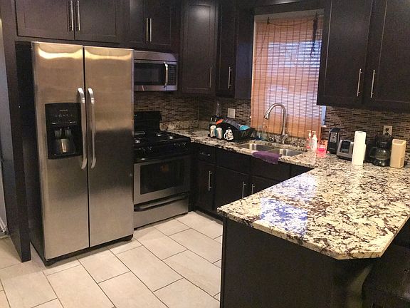4th image of 460 Buffalo Ave