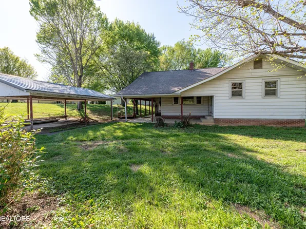 115 Wears Valley Rd, Townsend, TN 37882