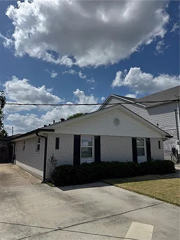 422 Nursery Ave Photo 1