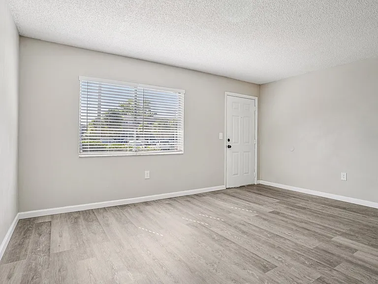 Waterview Crossing Apartments — Photo 11