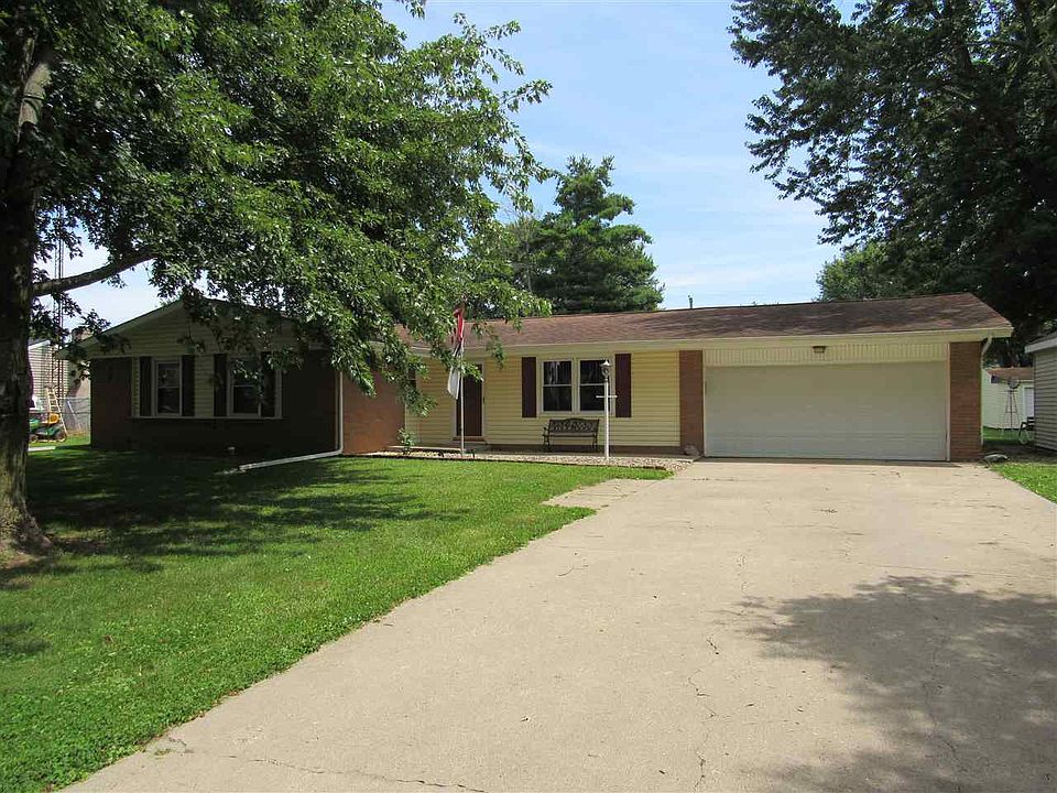 1st image of 1904 Pleasant Dr