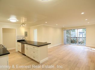 375 Bellevue Ave #206, Oakland, CA 94610