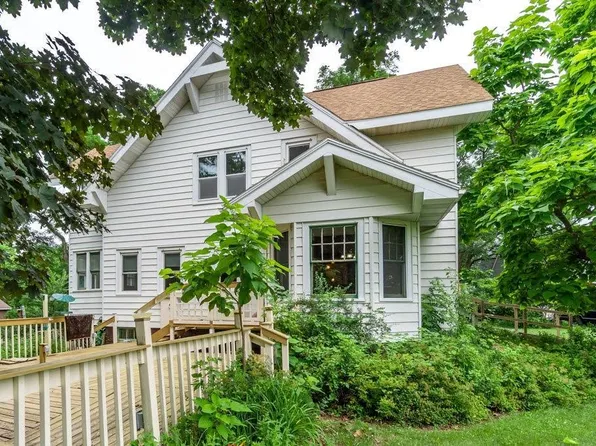 140 Park Place, Chippewa Falls, WI 54729