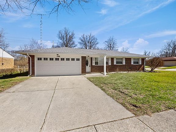 3rd image of 7100 Chatlake Dr