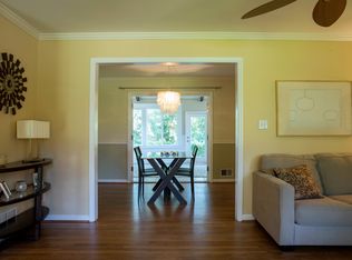41 Hillcrest Dr, Roswell, GA 30075