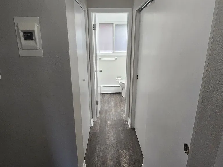 The Village Green Apartments — Photo 5