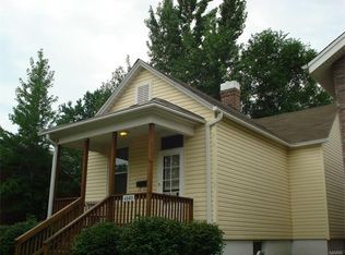4840 Goethe Ave, Saint Louis, MO 63116