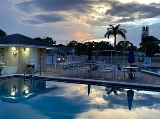 6175 N Joshua Ln, Lake Worth, FL 33462