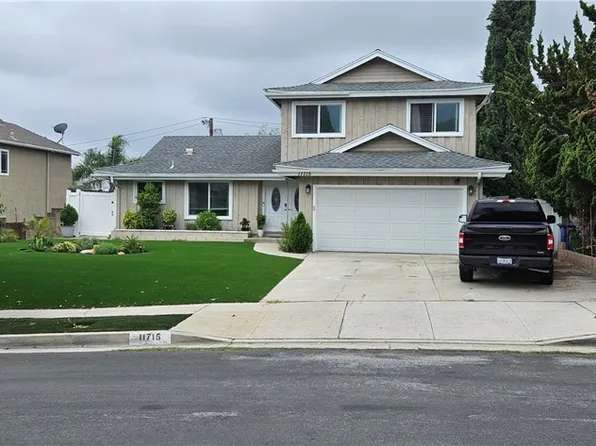 11715 Kismet Ave, Sylmar, CA 91342