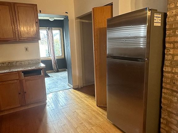 5th image of 2024 S 12th Ave