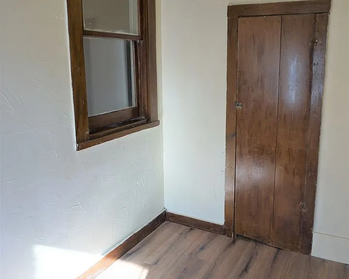 523 SW 26 — Photo 19
