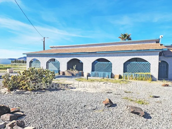 2220 W Bell Vista Ave APT 1, Pahrump, NV 89060