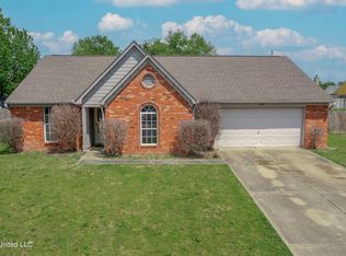 9088 Preakness Dr, Southaven, MS 38671