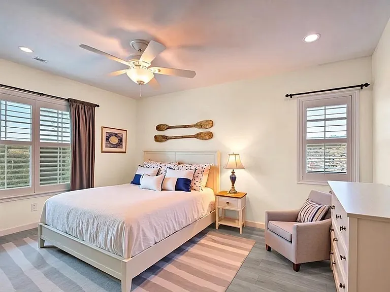 5292 Village Dr — Photo 13