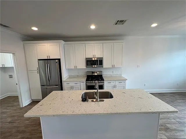2708 Volpe Dr — Photo 3