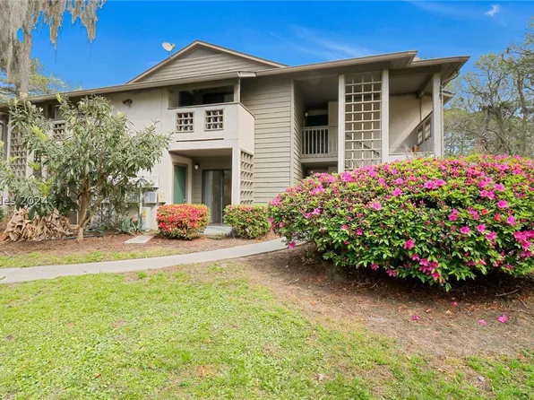 30 Mathews Dr APT 114, Hilton Head Island, SC 29926