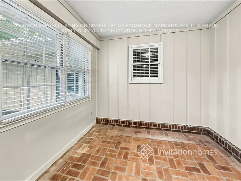 3158 Larkspur Cir — Photo 19
