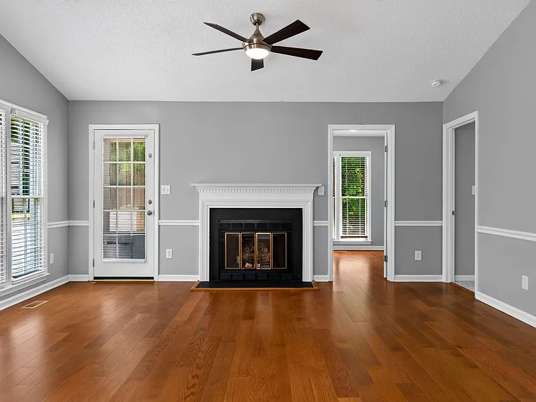114 Planetree Ln — Photo 5