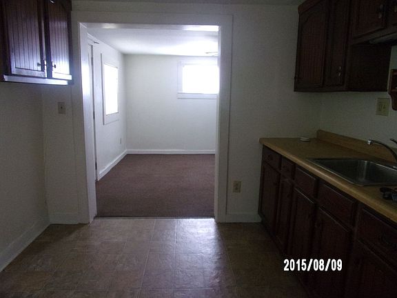 4th image of 412 Lubeck Ave