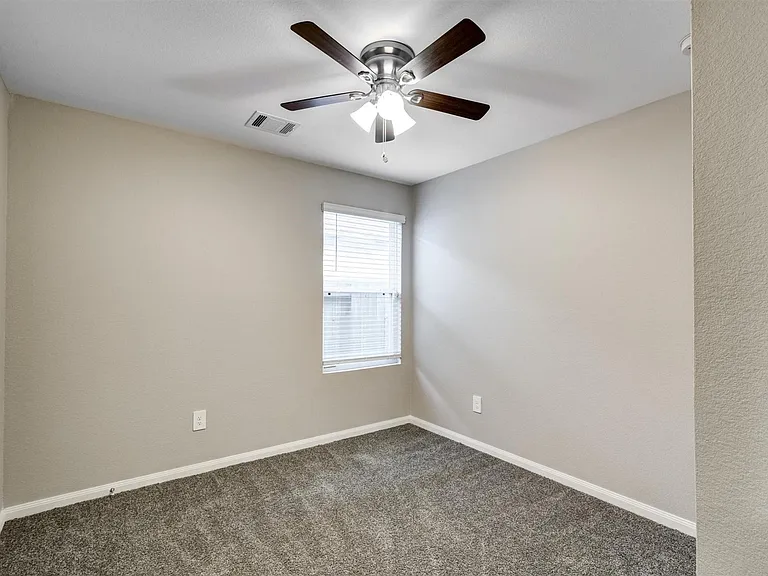 16428 Jasmine Marie Pl — Photo 13
