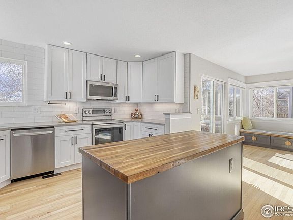 4th image of 771 Owl Ct