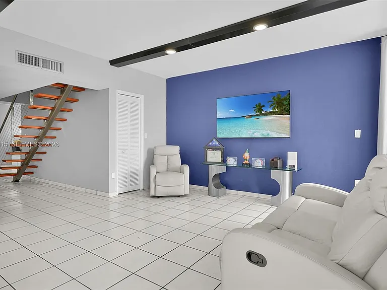 9177 Fontainebleau Blvd #3 — Photo 14
