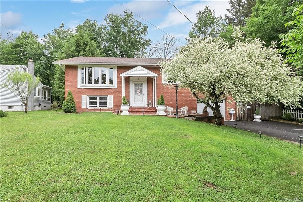 4 Diane Boulevard, Woodridge, NY 12789 Zillow