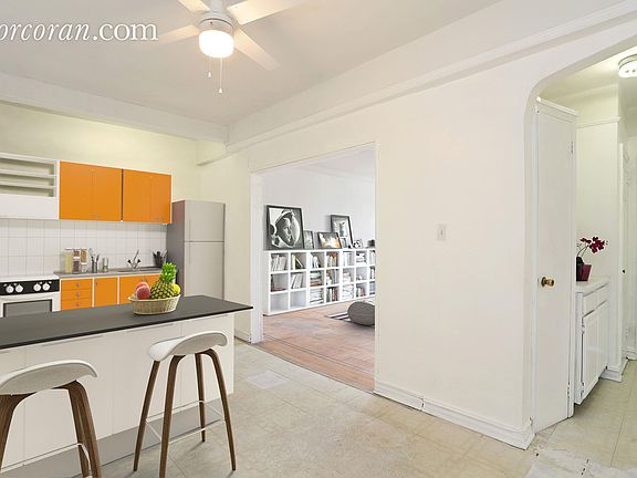 4th image of 125 Hawthorne St APT 6C