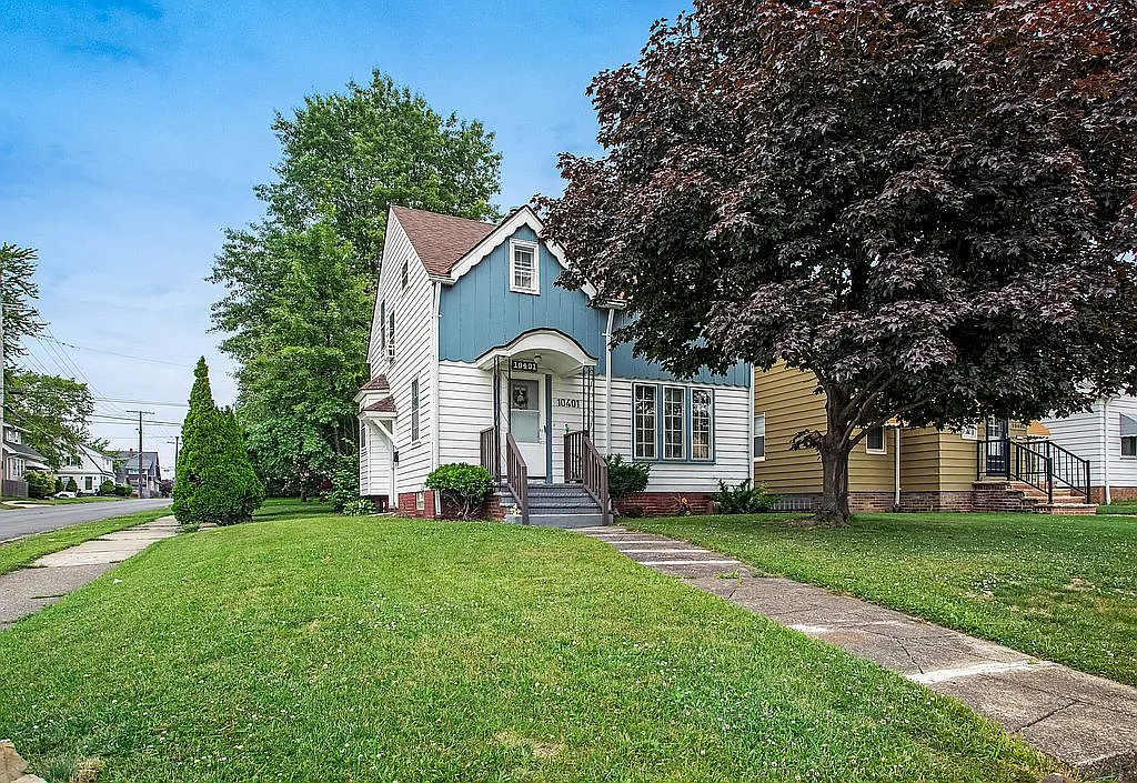 10401 Grace Ave photo 1