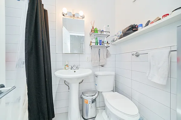 Rented by Living New York | media 26