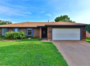 2818 Rex Allen Dr, Abilene, TX 79606