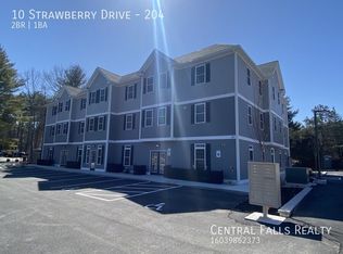 10 Strawberry Dr #204, Dover, NH 03820