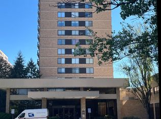 3713 George Mason Dr APT 901, Falls Church, VA