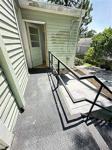 816 State St #A — Photo 23