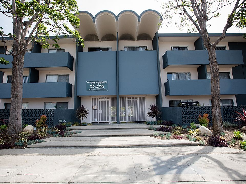 Park Manor Apartments 7010 Sepulveda Blvd Van Nuys CA Zillow