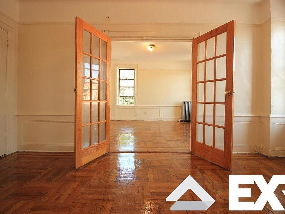 1st image of 27 Lloyd St APT 5