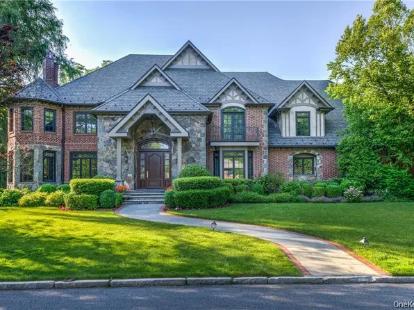 270 Trenor Drive, New Rochelle, NY 10804