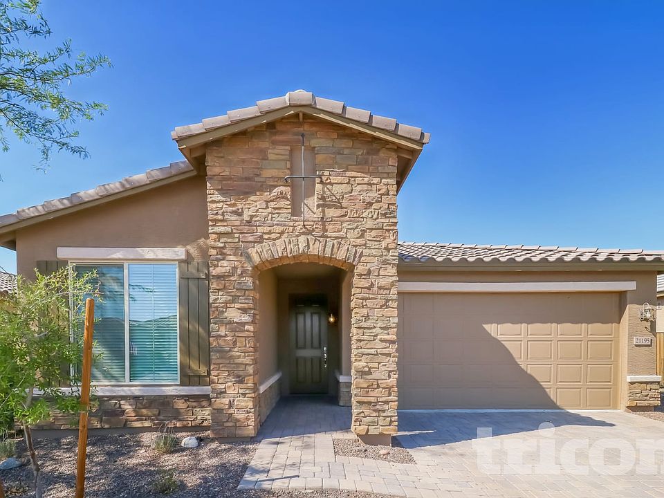 1st image of 21195 W Palm Ln