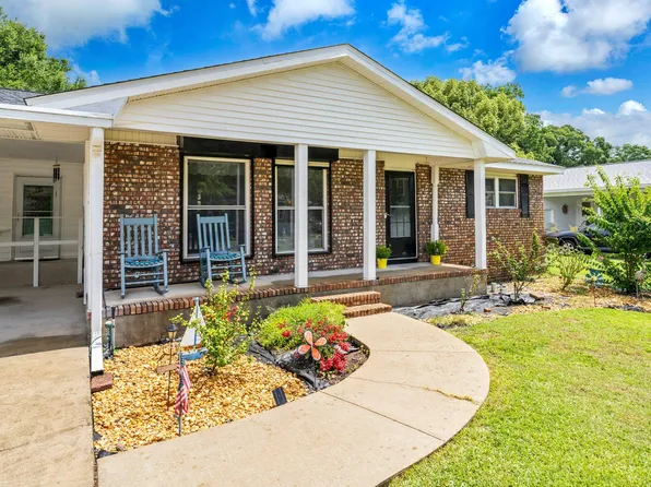 141 Rainbow Dr, Fort Walton Beach, FL 32548