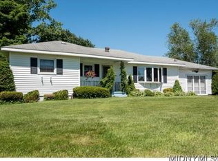 6247 Bartlett Rd, Rome, NY 13440