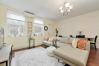 70 Chandler St #B — Photo 3