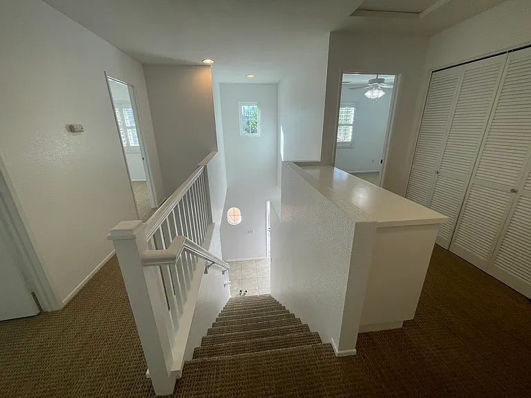 1080 Tustin Grove Dr — Photo 6