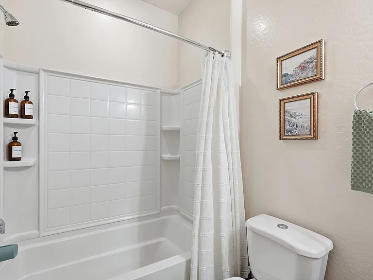 1846 E Merlot St — Photo 52